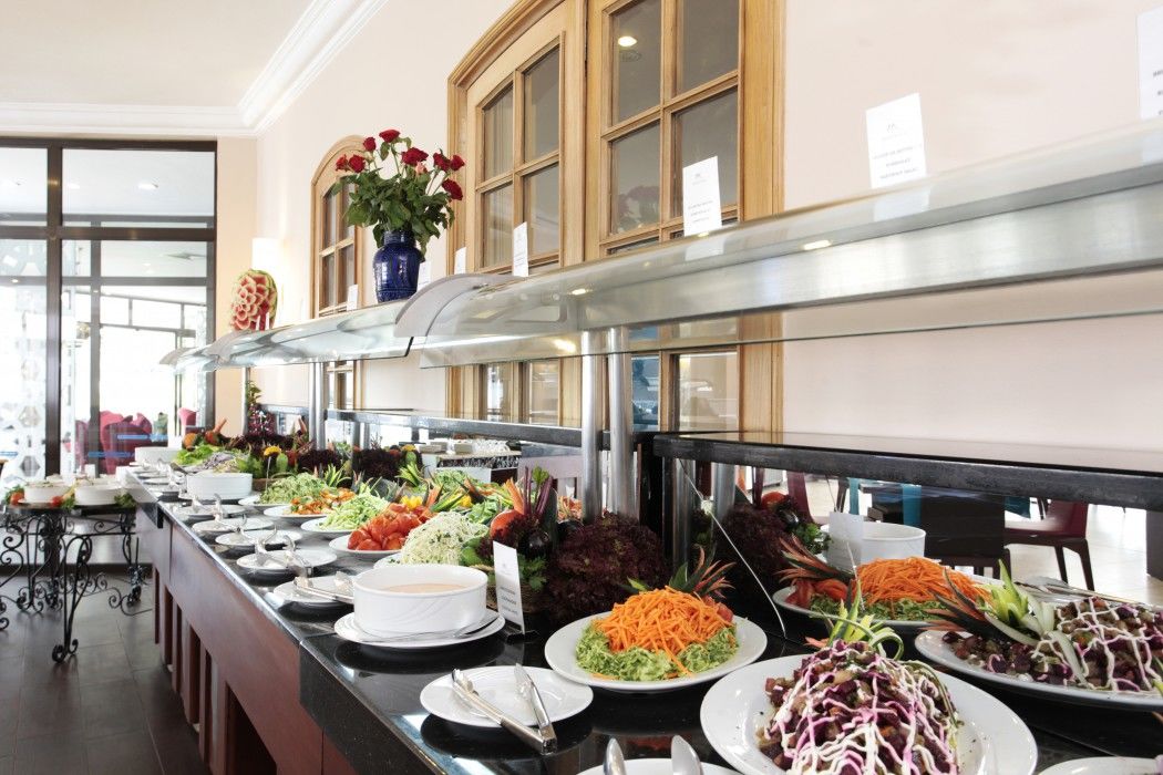 Tui Suneo Kenzi Europa Hotel Agadir Exterior photo A salad bar